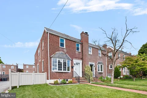 $300,000 | 1811 Sycamore Street, Wilmington, DE 19805