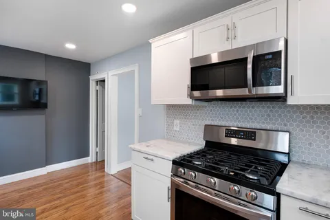 $300,000 | 1811 Sycamore Street, Wilmington, DE 19805