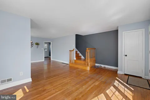 $300,000 | 1811 Sycamore Street, Wilmington, DE 19805