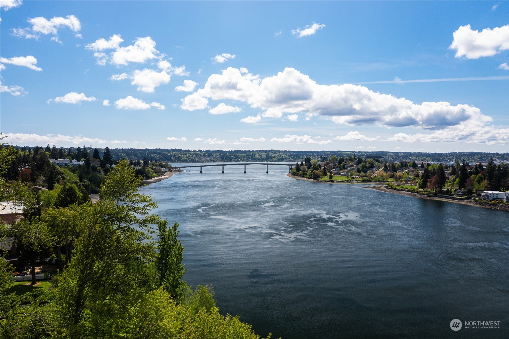 a view of a lake with houses