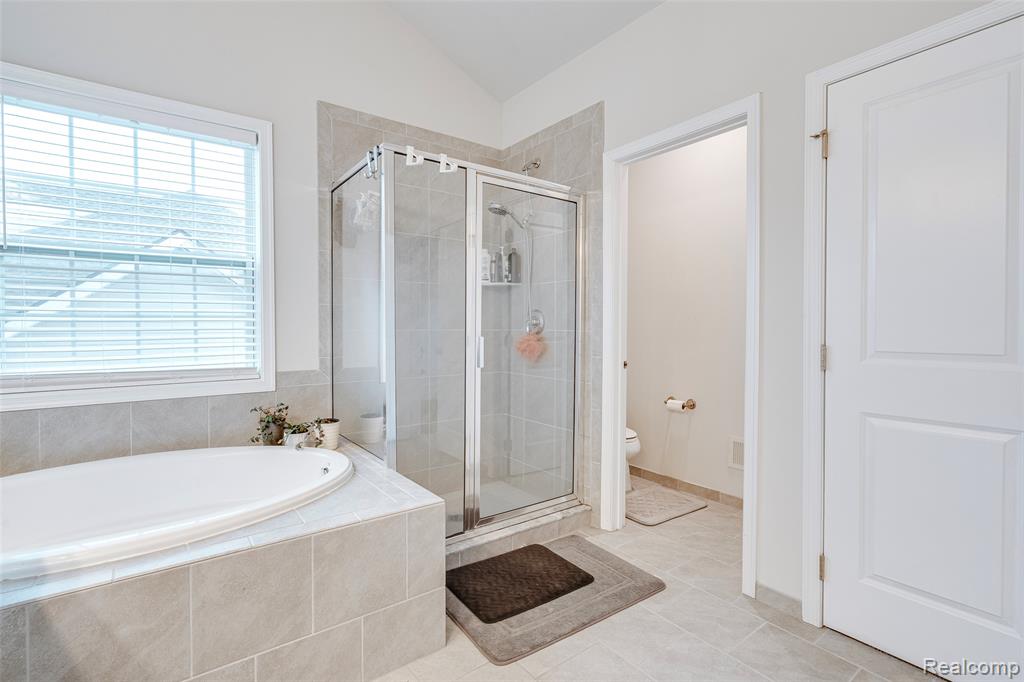 51011 Rockingham Drive Canton, MI 48188 - Photo 36 of 74