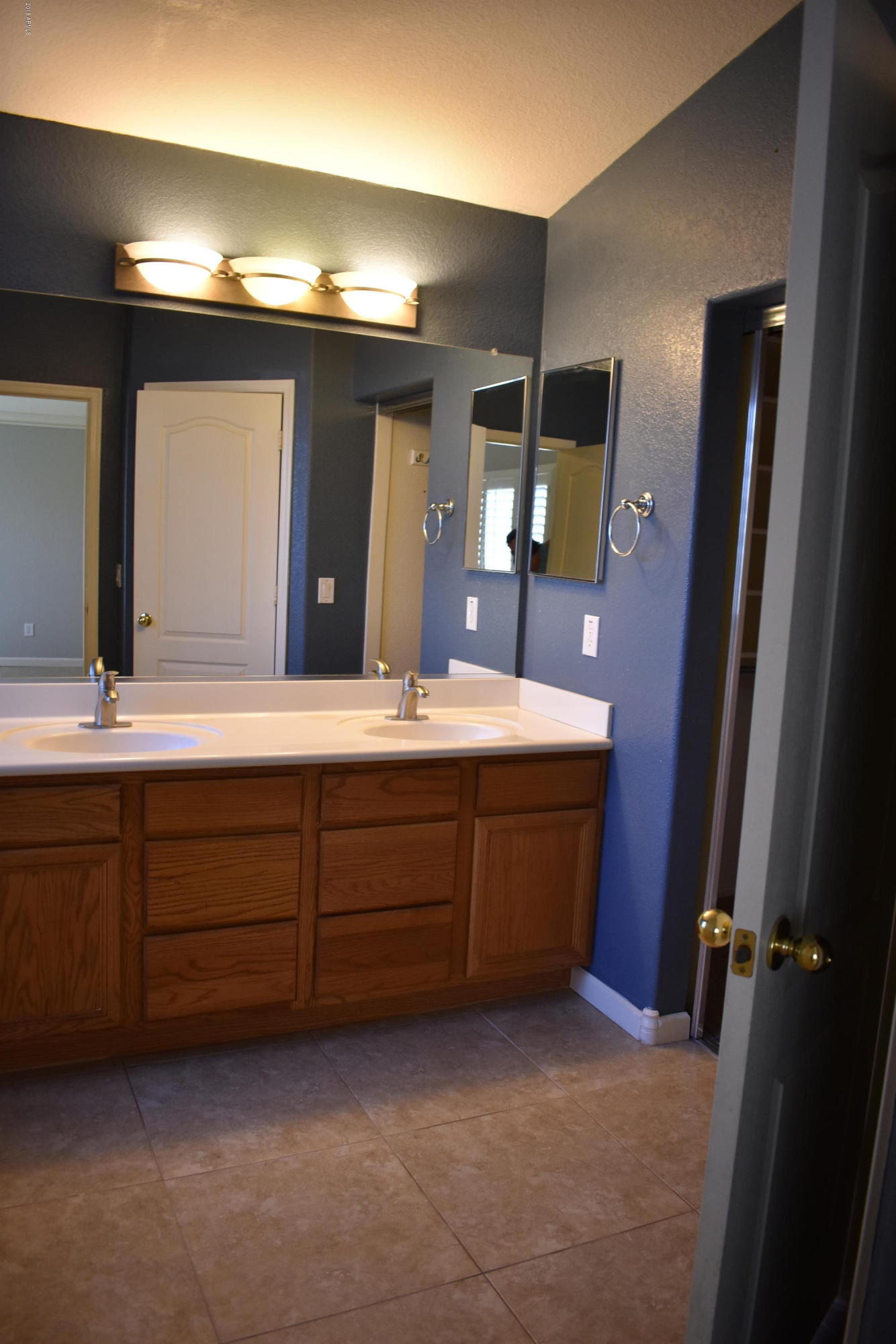 3927 East Bautista Road Gilbert, AZ 85297 - Photo 12 of 37 DSC_0030