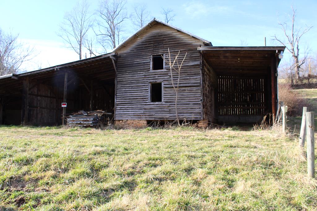 5018 Spring Road Patrick Springs, VA 24133 - Photo 16 of 21 Gallery Image 16