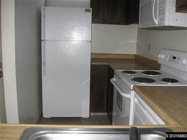 857 Nutmeg Place, Unit 3 Reno, NV 89502 - Photo 4 of 4 Photo 4