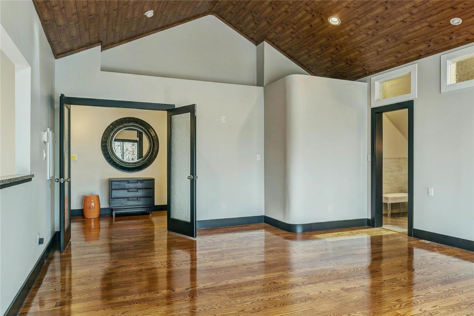 1777 Dougherty Ferry Road St. Louis, MO 63122 - Photo 24 of 49 Gallery Image 24