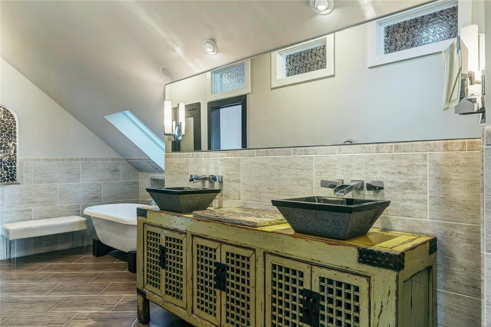 1777 Dougherty Ferry Road St. Louis, MO 63122 - Photo 25 of 49 Gallery Image 25