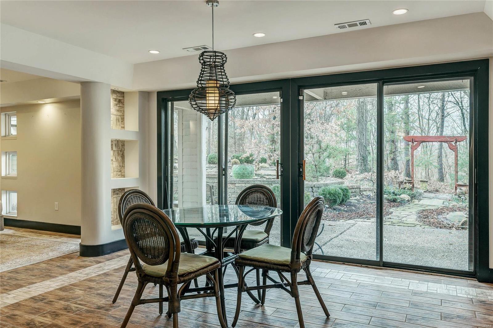 1777 Dougherty Ferry Road St. Louis, MO 63122 - Photo 29 of 49 Gallery Image 29
