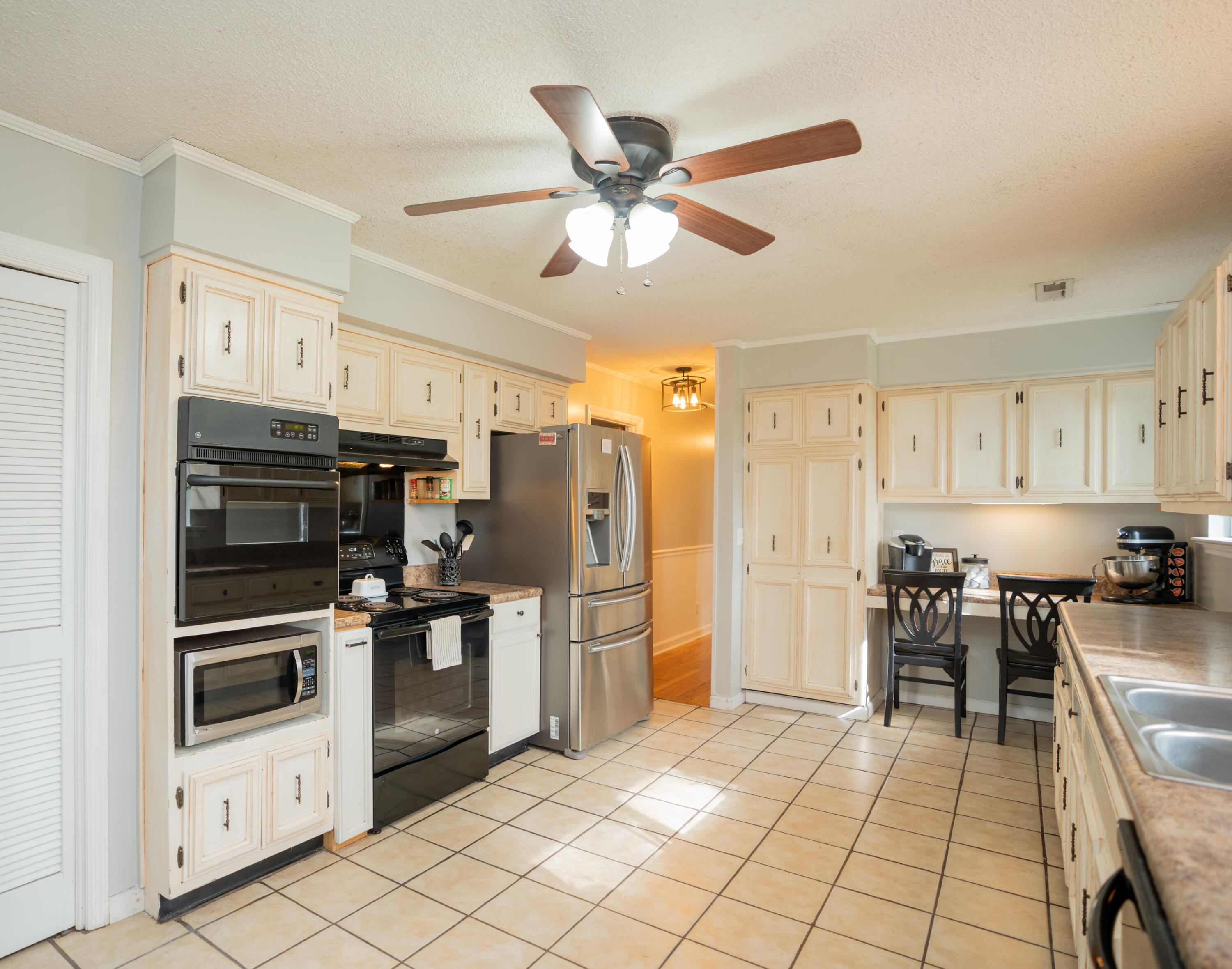 1046 Julian Road Chattanooga, TN 37421 - Photo 12 of 63 DSC09299-24