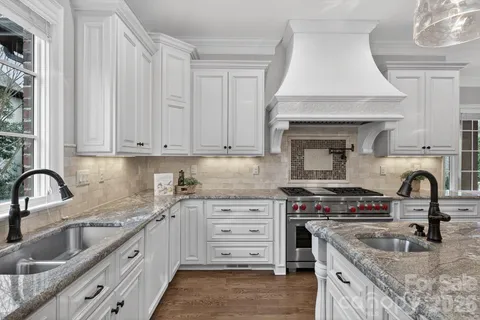 $2,275,000 | 7915 Skye Lochs Drive, Waxhaw, NC 28173