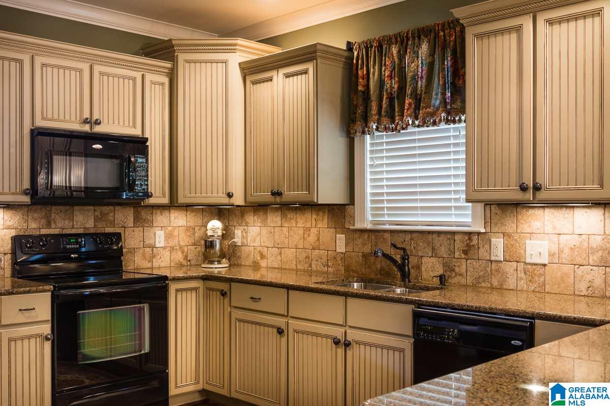 1665 Quail Ridge Drive Gardendale, AL 35071 - Photo 18 of 49