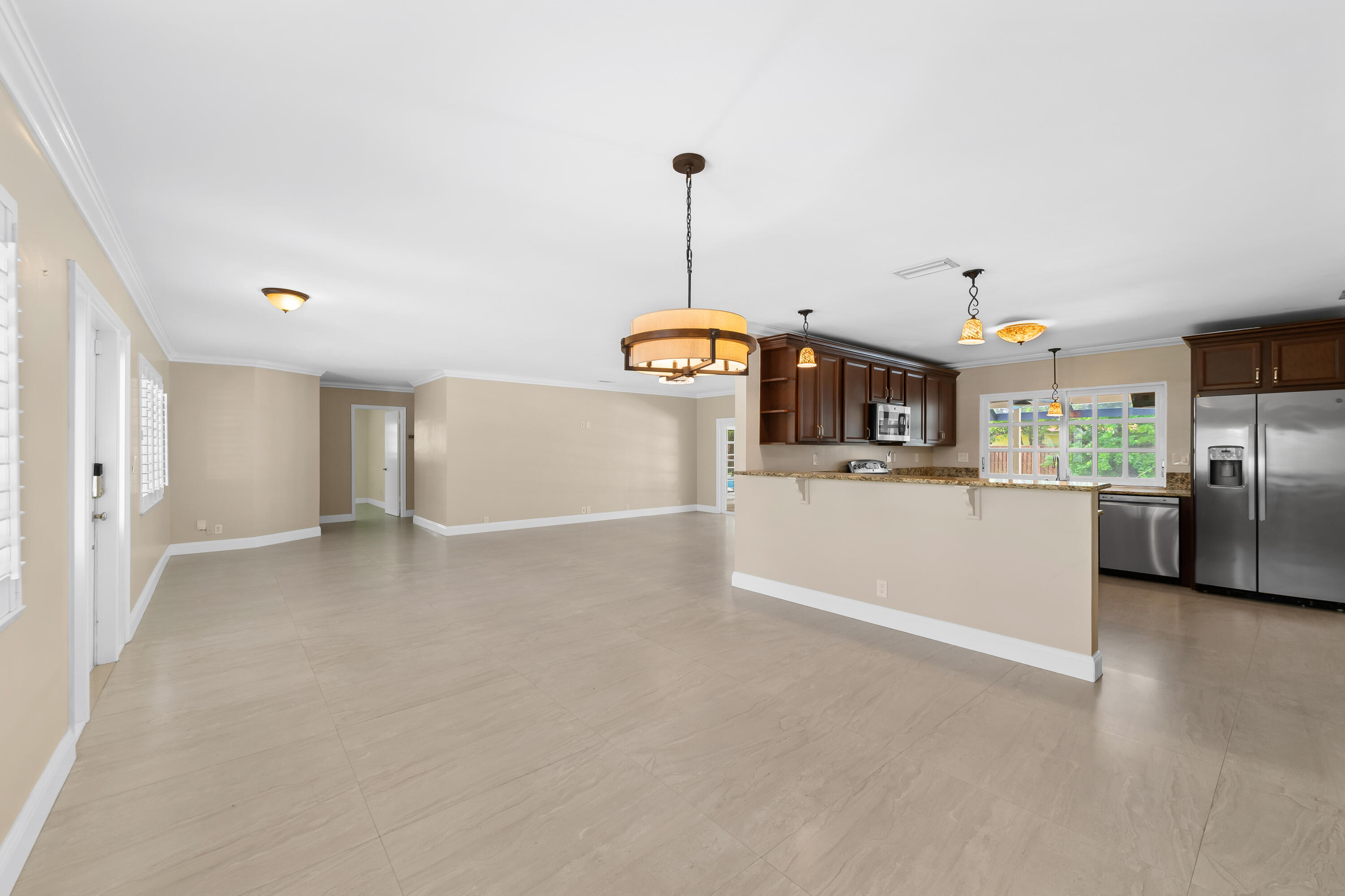 5720 Southwest 7th Street Plantation, FL 33317 - Photo 6 of 42 Dining Room/Kitchen