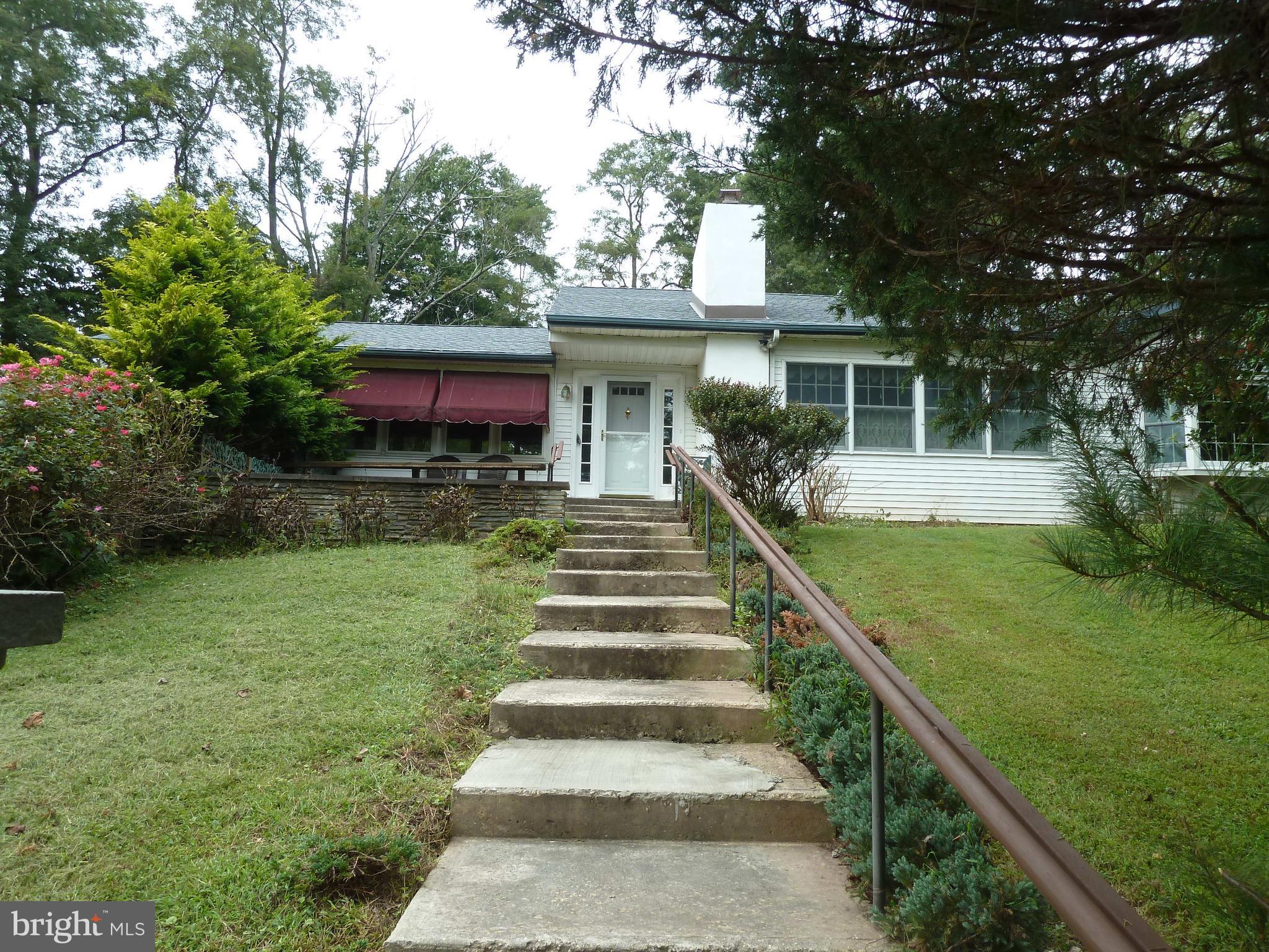 266 West Upper Ferry Road Ewing, NJ 08628 - Photo 3 of 19