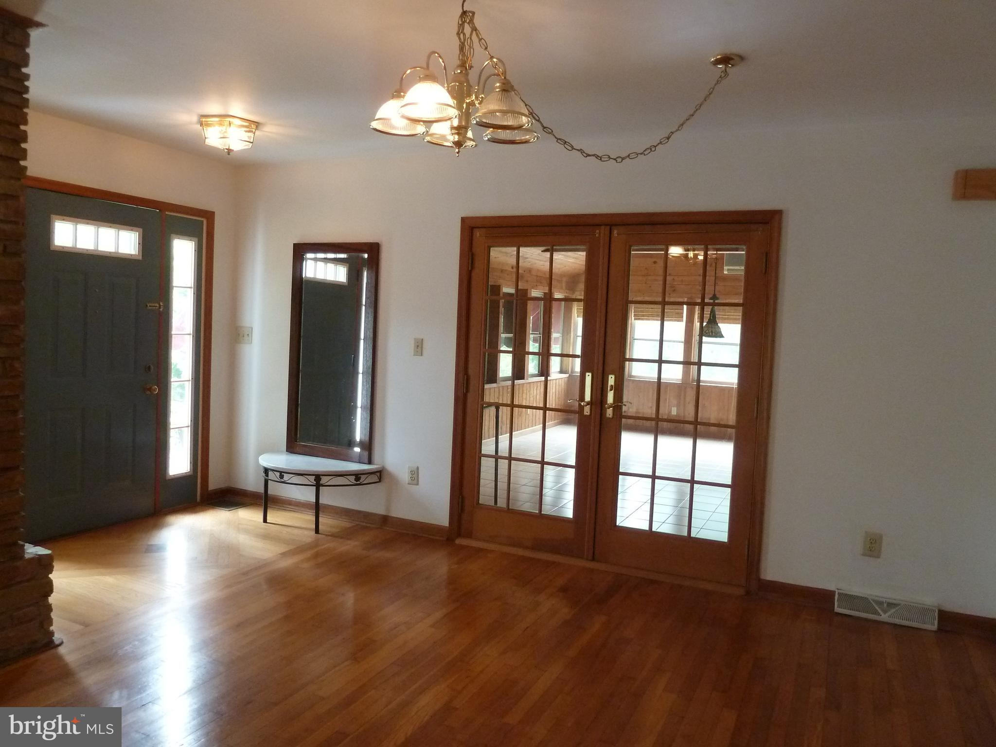 266 West Upper Ferry Road Ewing, NJ 08628 - Photo 6 of 19