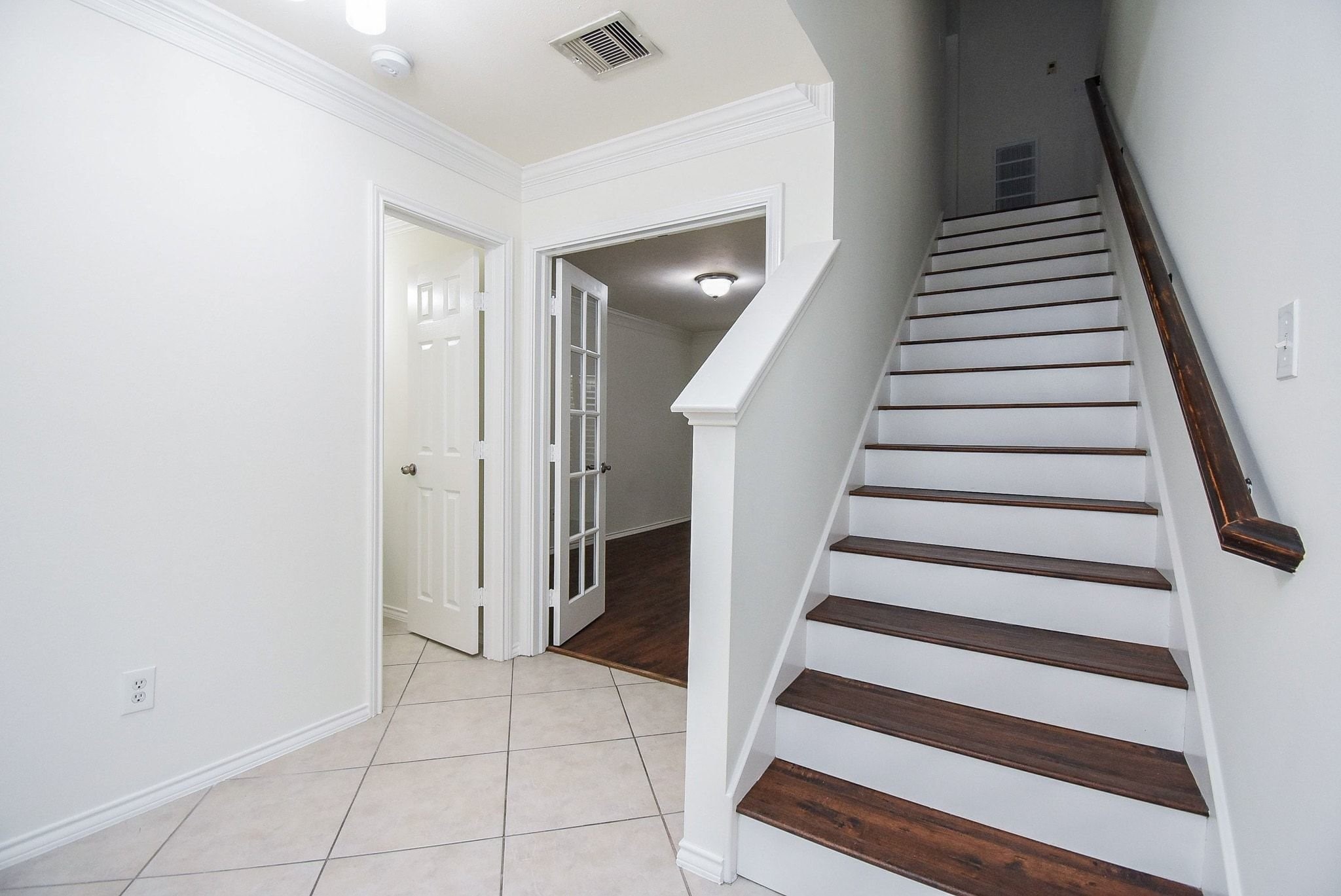 1622 West 25th Street Houston, TX 77008 - Photo 8 of 28