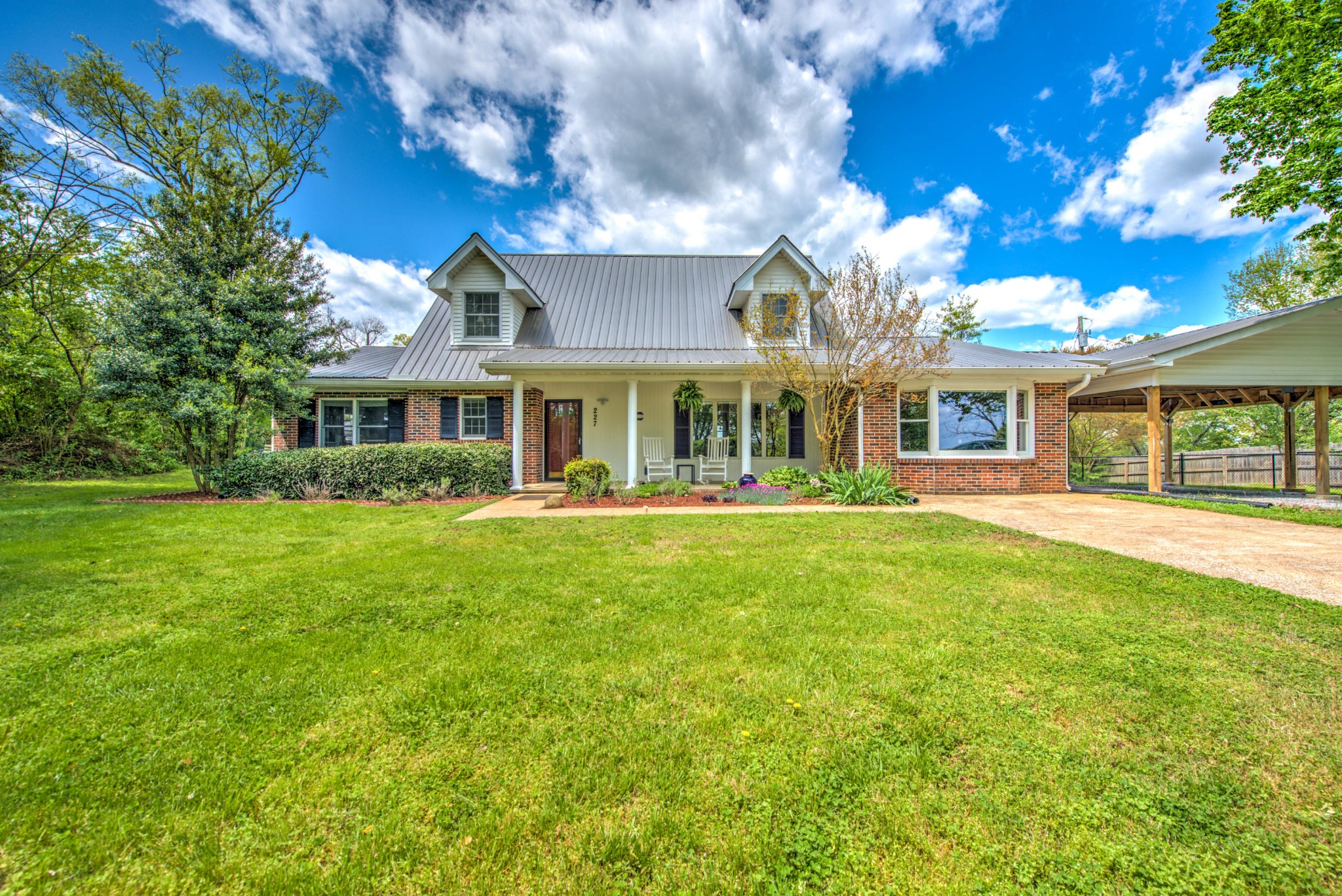 227 Harrison Bend Road Loudon, TN 37774 - Photo 1 of 40 Gallery Image 1