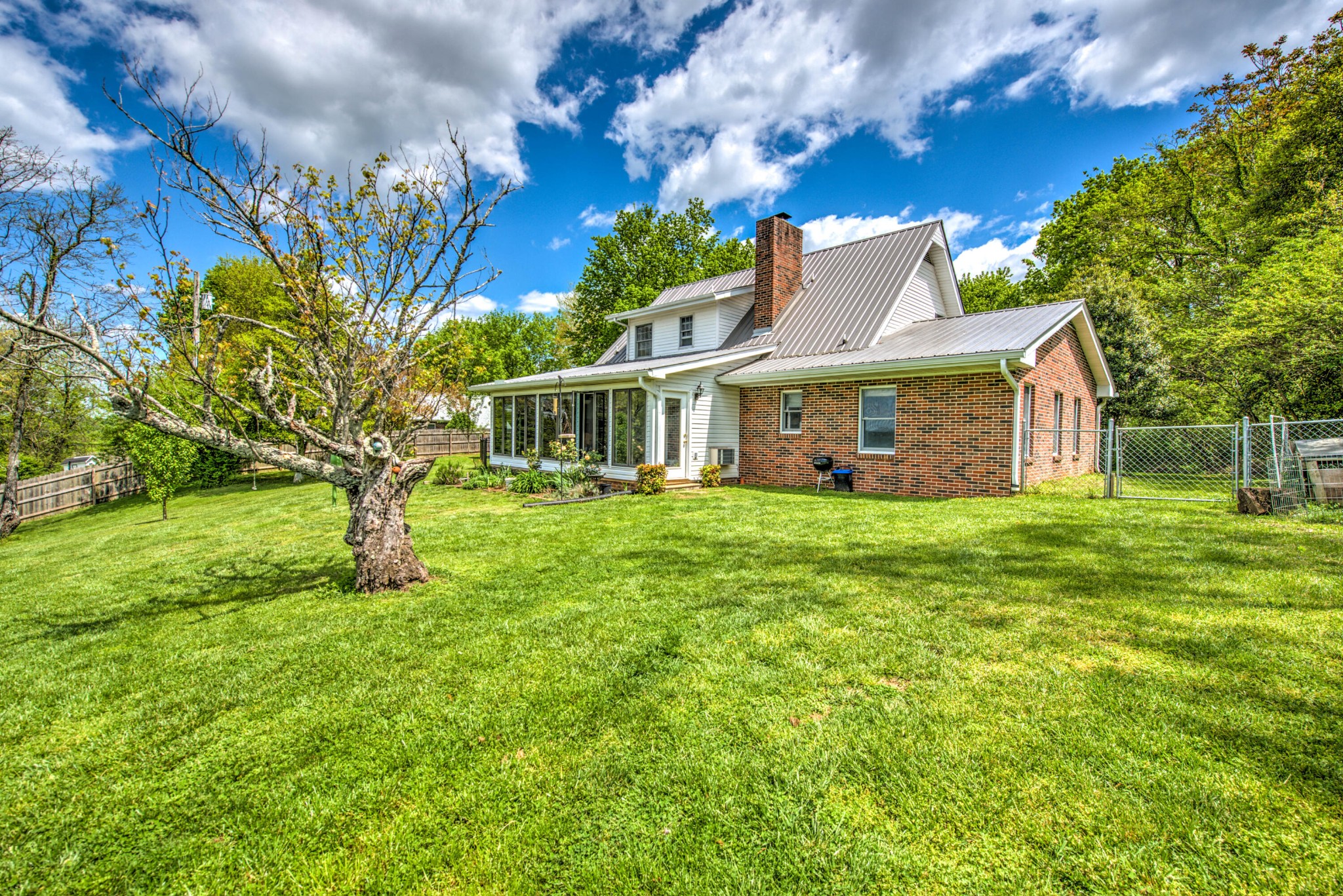 227 Harrison Bend Road Loudon, TN 37774 - Photo 6 of 40 Gallery Image 6