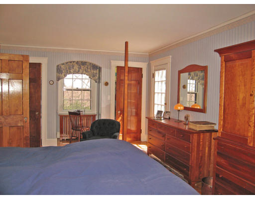 54 Gammons Road Newton, MA 02468 - Photo 8 of 9 a bedroom with furniture and a window