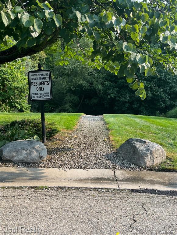 3830 Kossuth Road Lake Orion, MI 48360 - Photo 27 of 27