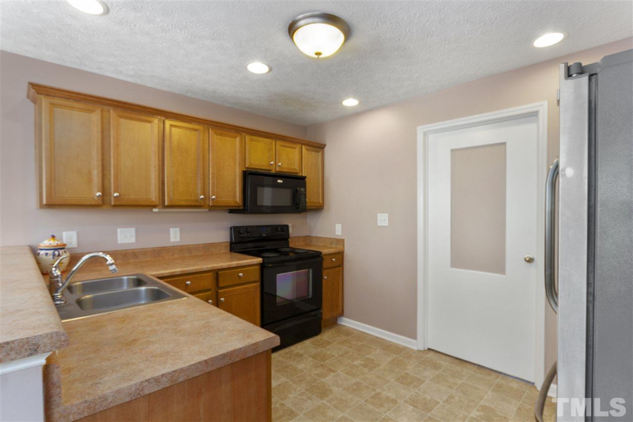 907 Reedy Way Durham, NC 27703 - Photo 6 of 24 Gallery Image 6