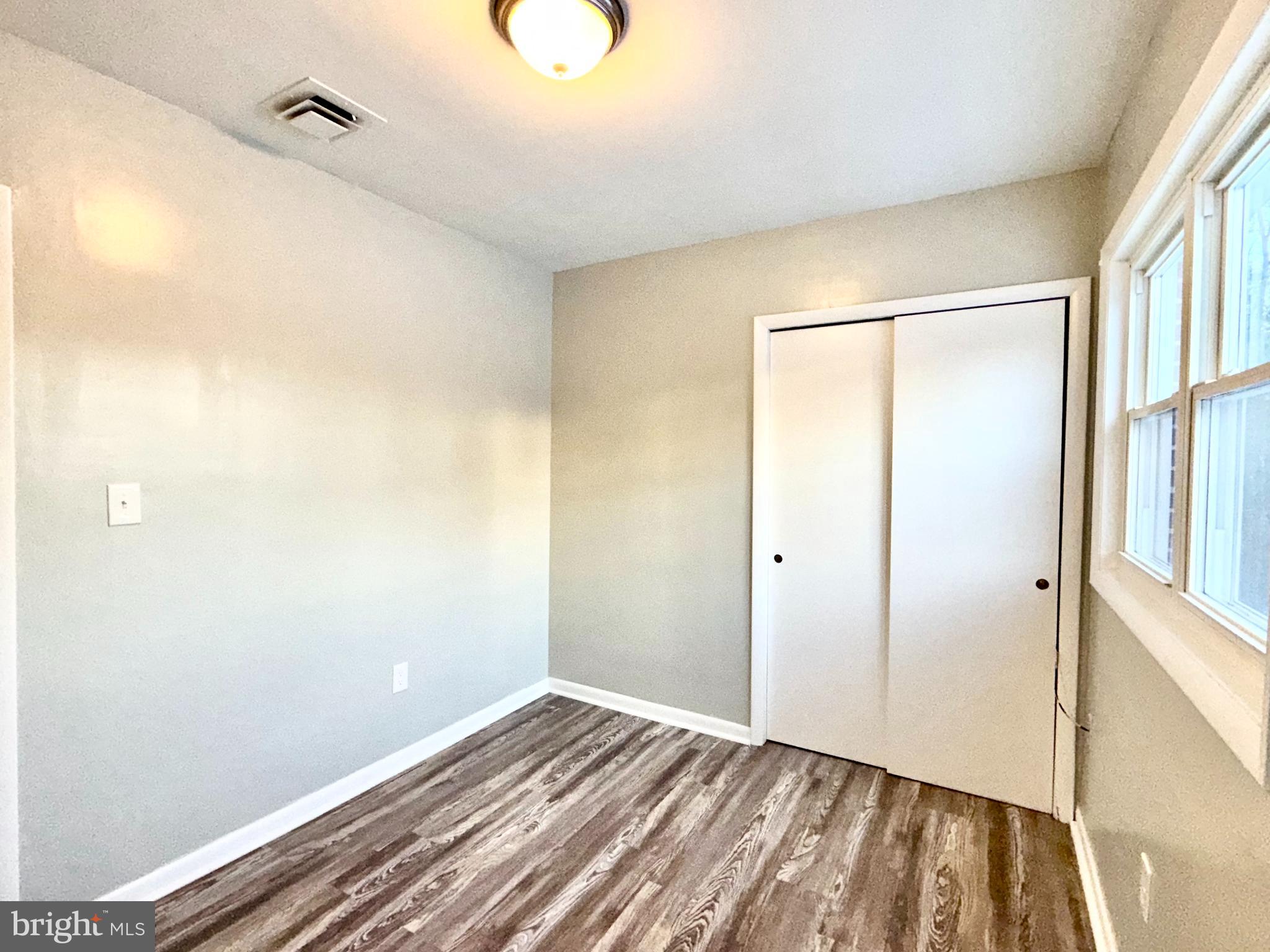 5233 Kerger Road Ellicott City, MD 21043 - Photo 12 of 32