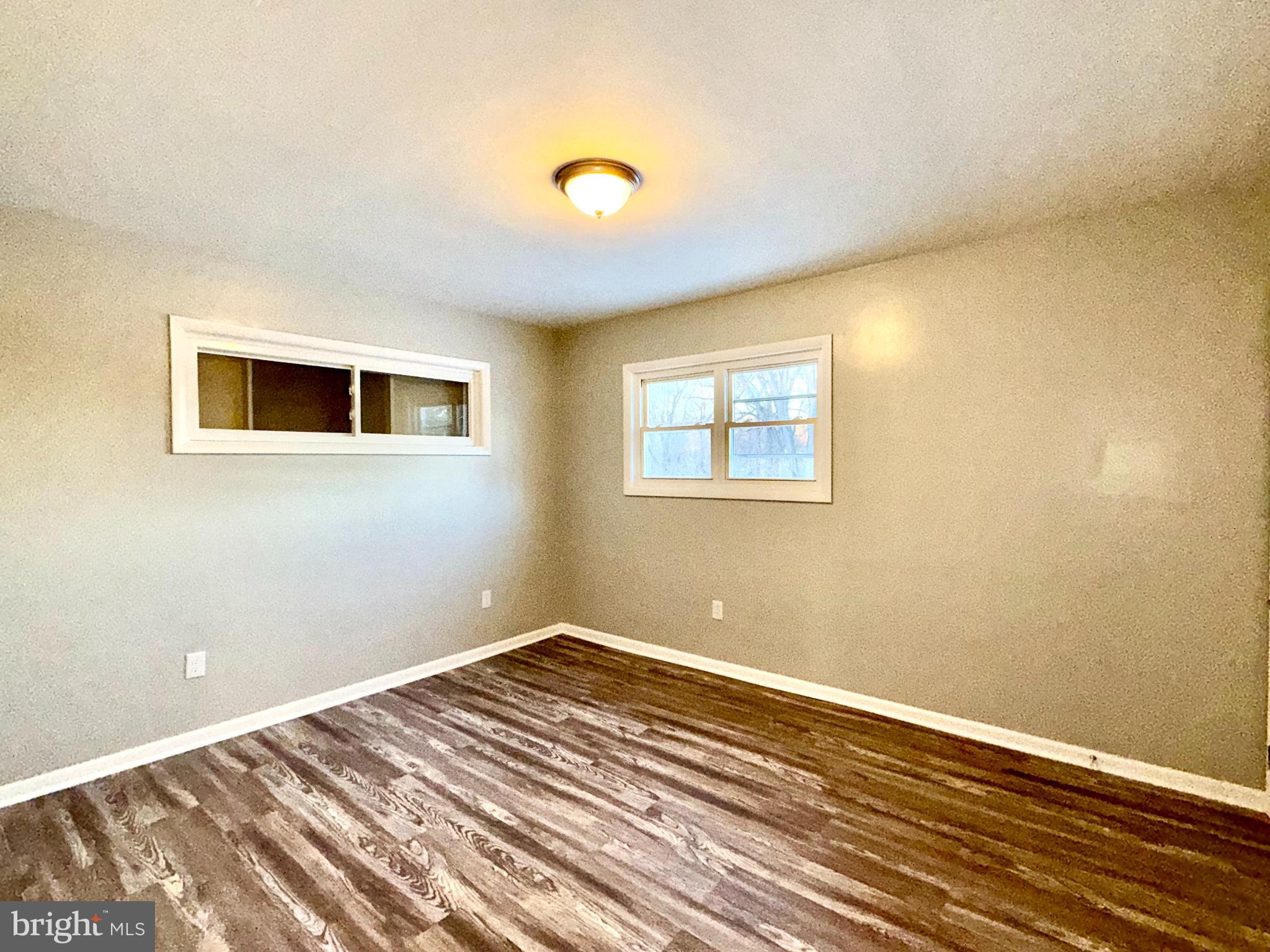 5233 Kerger Road Ellicott City, MD 21043 - Photo 7 of 32