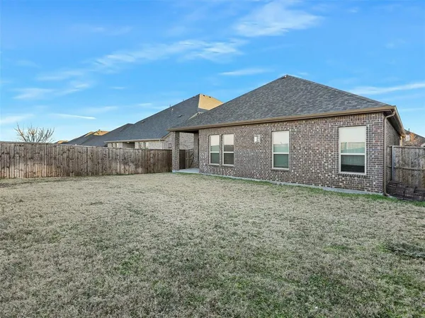 $339,900 | 421 Maverick Street, Anna, TX 75409