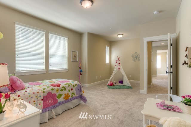 17 242nd Street Southeast Bothell, WA 98021 - Photo 18 of 23