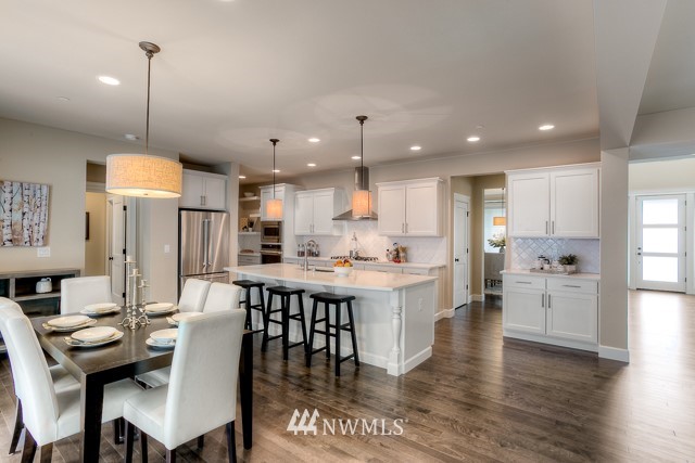 17 242nd Street Southeast Bothell, WA 98021 - Photo 7 of 23