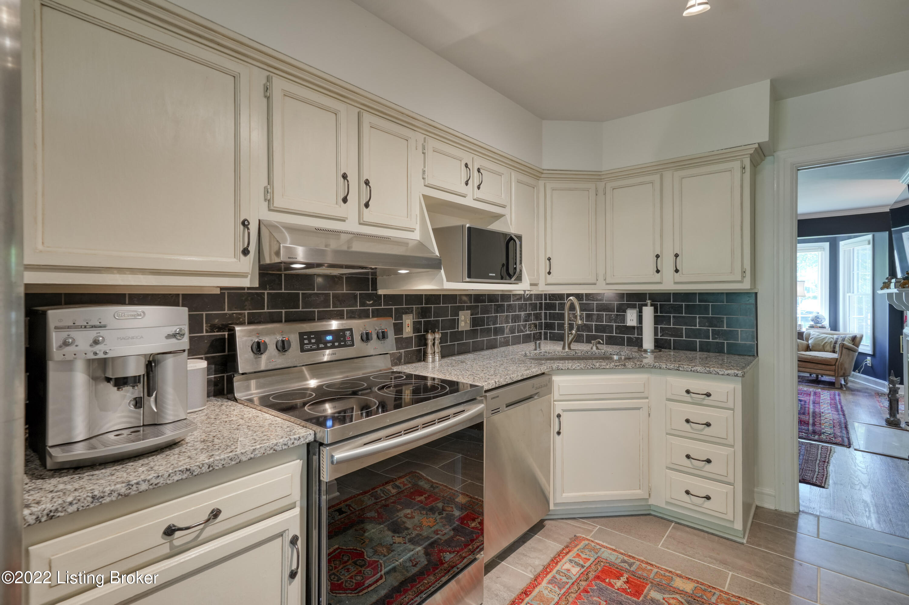 430 Sprite Road, Unit 6 Louisville, KY 40207 - Photo 15 of 18 021 - 20210614 701682