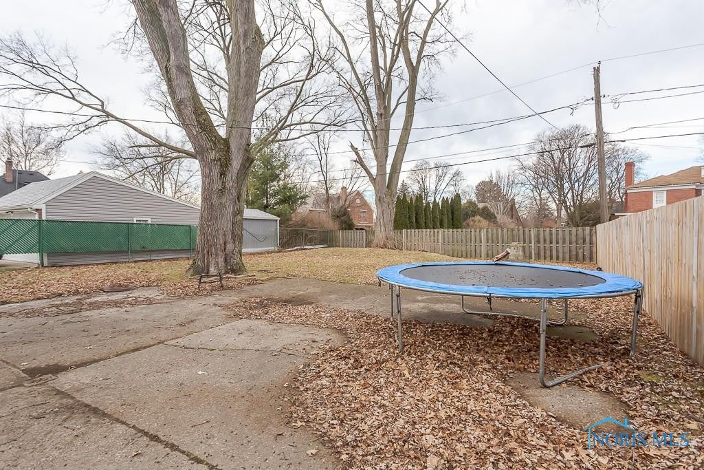 1925 Shenandoah Road Toledo, OH 43607 - Photo 4 of 44 Gallery Image 4