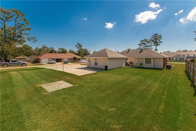 $229,000 | 4 Cypress Drive, Ponchatoula, LA 70454