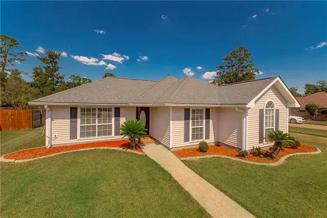 $229,000 | 4 Cypress Drive, Ponchatoula, LA 70454