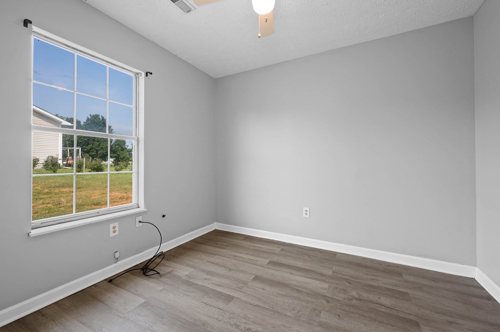 371 Cate Byrd Road Kodak, TN 37764 - Photo 16 of 33