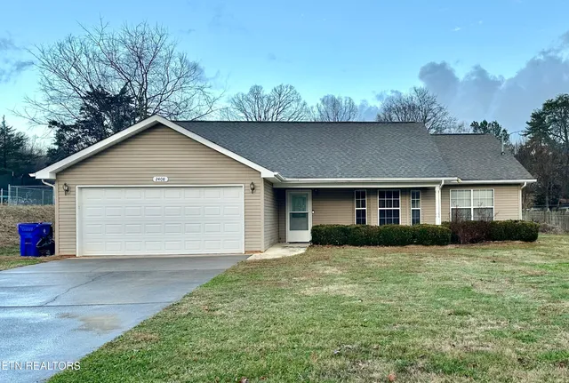 $375,000 | 2408 Mentor Road, Louisville, TN 37777