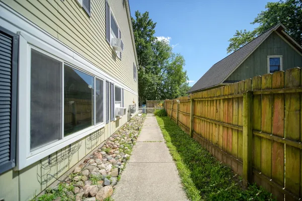 $122,000 | 317 Clark Street, Unit B, Clinton, MI 49236