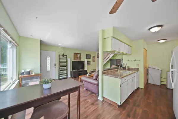 $122,000 | 317 Clark Street, Unit B, Clinton, MI 49236