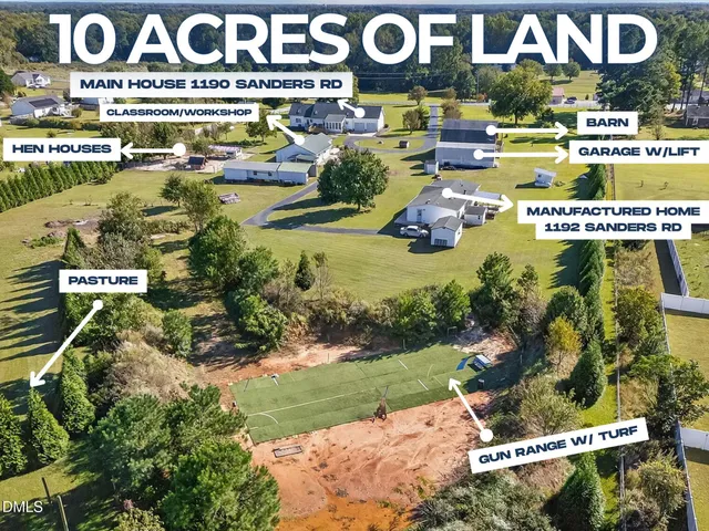 a sign that is sitting on a brick wall