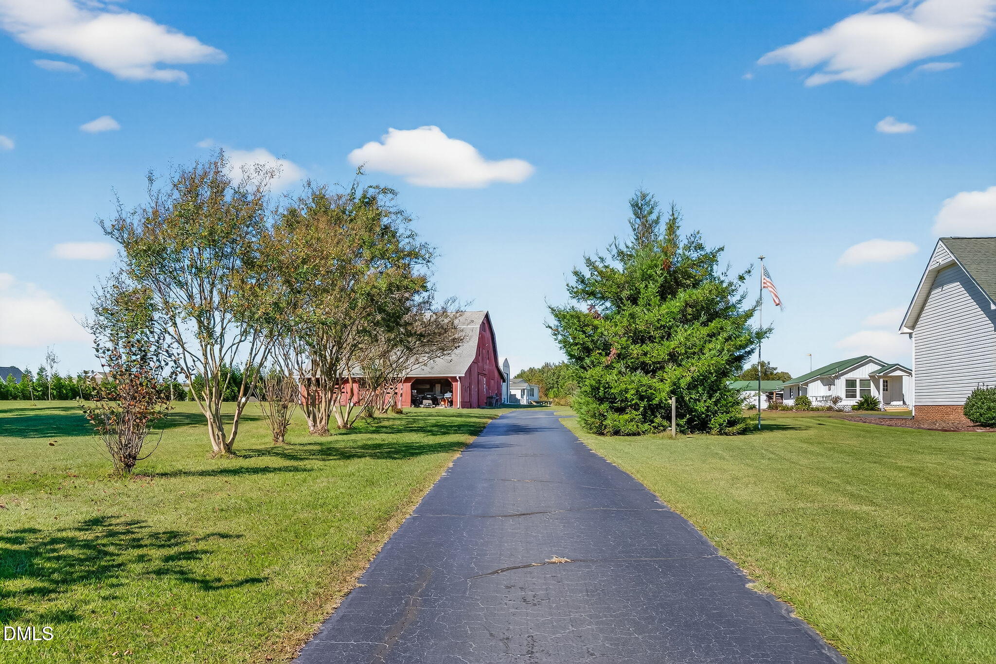 1190 Sanders Road Benson, NC 27504 - Photo 2 of 96 7-web-or-mls-_DSC4198
