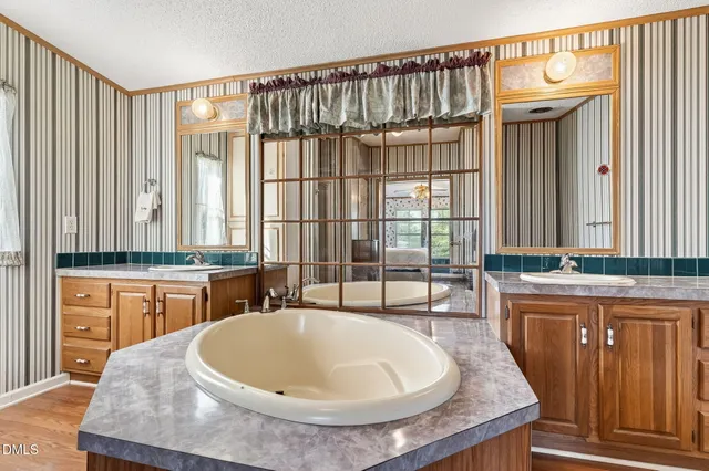 $1,250,000 | 1190 Sanders Road, Benson, NC 27504