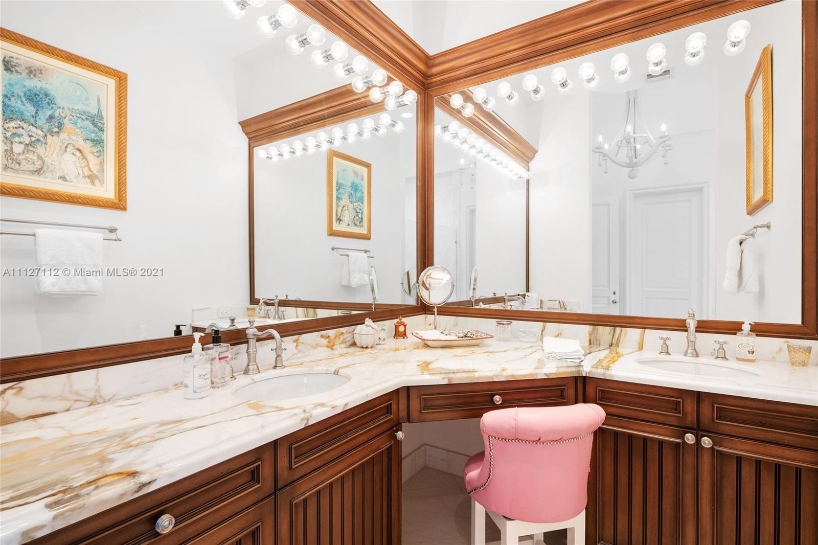 372 Regatta Drive Jupiter, FL 33477 - Photo 76 of 93 a bathroom with a granite countertop sink mirror and a