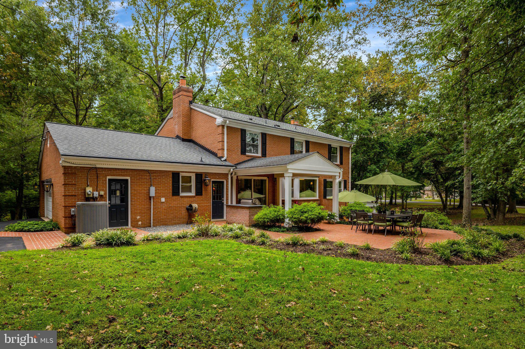 10015 Saddle Road Vienna, VA 22181 - Photo 77 of 95 Gallery Image 77