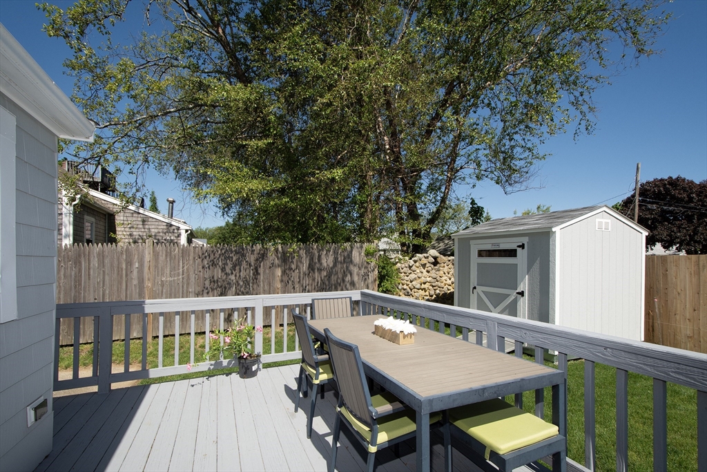90 Colonial Road Marshfield, MA 02050 - Photo 25 of 35