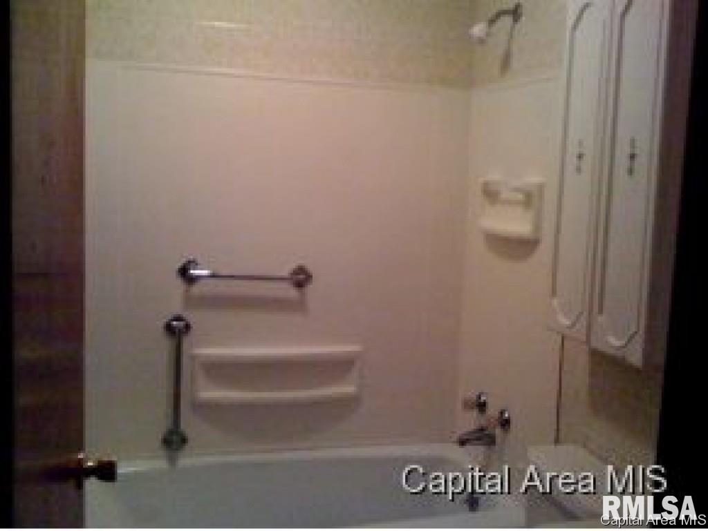 1112 North 19th Street Springfield, IL 62702 - Photo 5 of 6