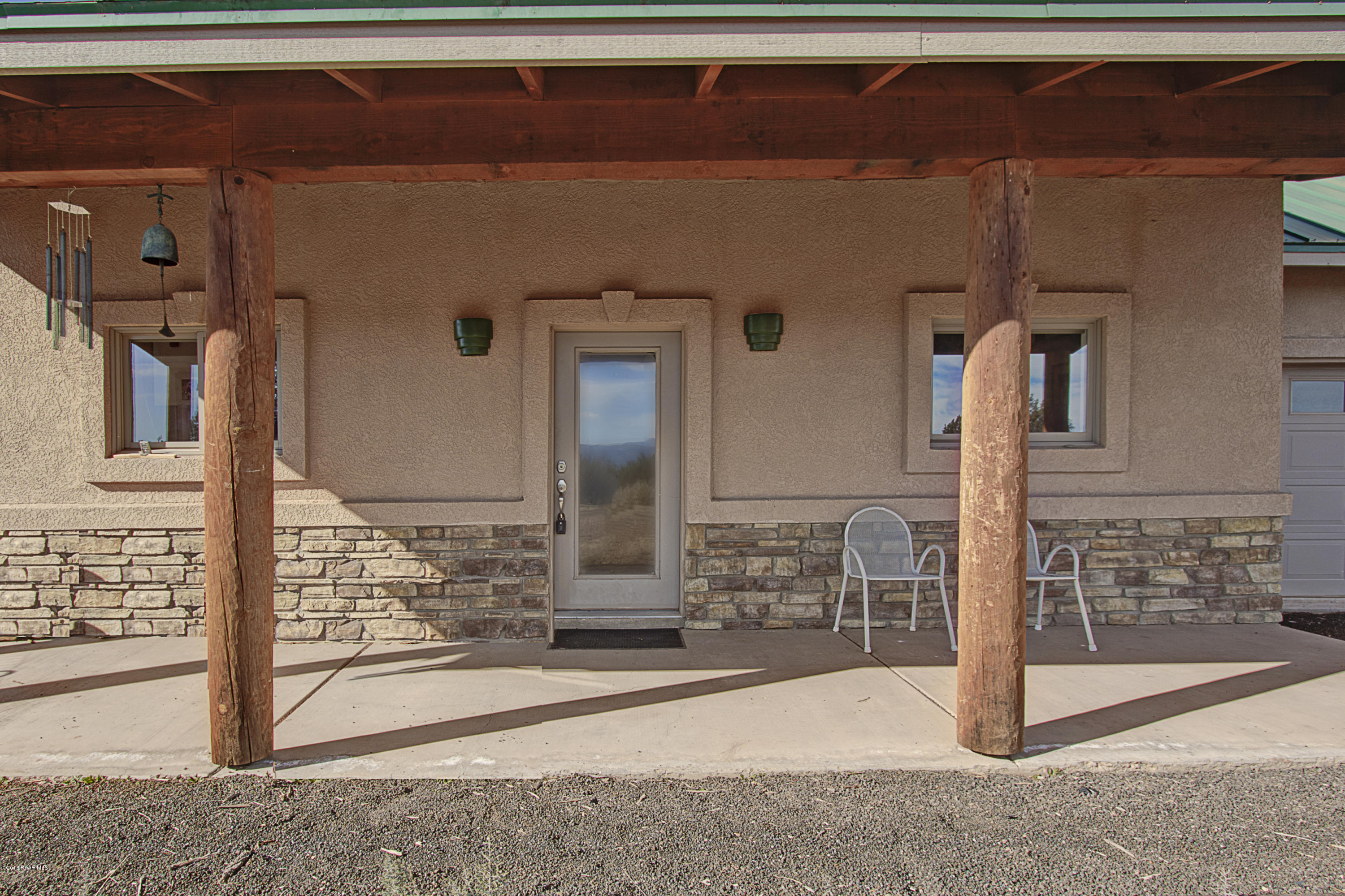 2 2 Rut Road Ash Fork, AZ 86320 - Photo 2 of 32 Entry