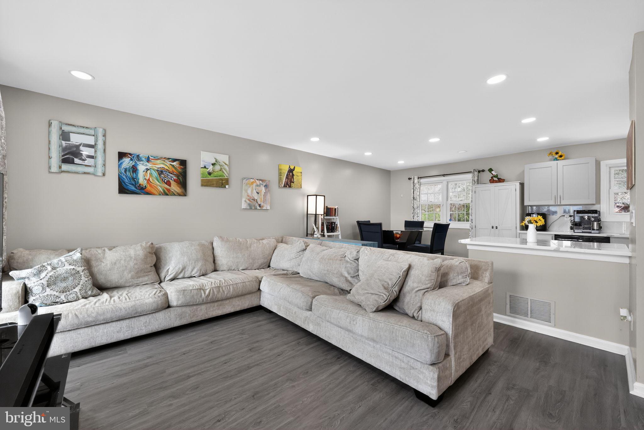 16 Albert Road Glendora, NJ 08029 - Photo 10 of 28 Gallery Image 10