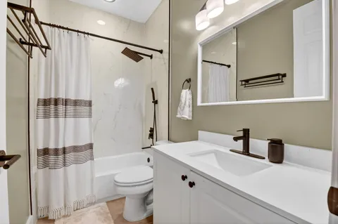$364,900 | 173 Lake Monterey Circle, Boynton Beach, FL 33426