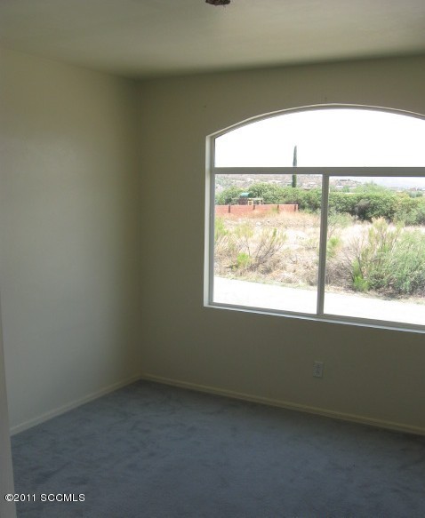 464 Sueno Corte Corte, Unit CORTE Rio Rico, AZ 85648 - Photo 5 of 8