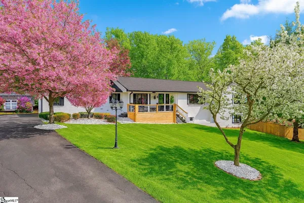 $985,000 | 3 Kingsley Court, Mauldin, SC 29662