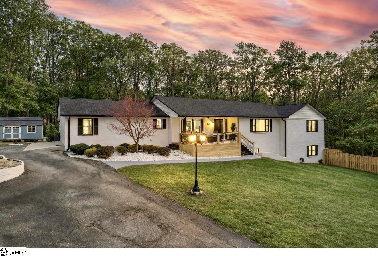 3 Kingsley Court Mauldin, SC 29662 - Photo 2 of 49