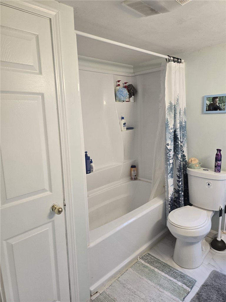 55 Court Street, Unit 2 Bristol, RI 02809 - Photo 7 of 17
